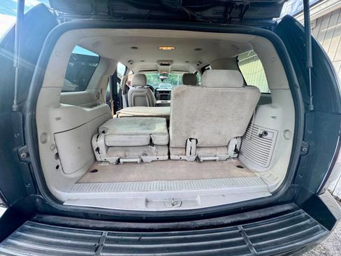 Used 2007 Chevrolet Tahoe LS RWD image 14