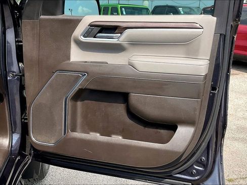 Used 2022 Chevrolet Silverado 1500 RST RWD image 29