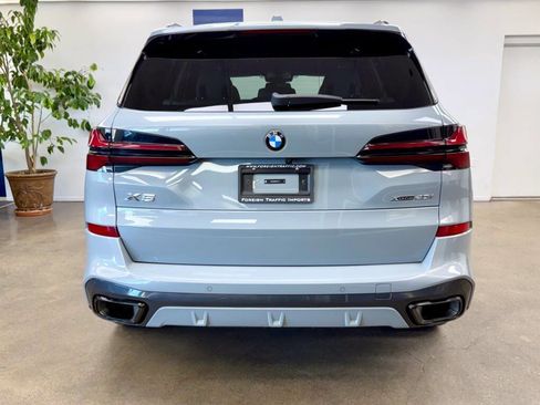 Used 2025 BMW X5 xDrive40i w/ M Sport Package image 4