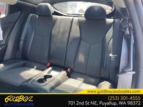 Used 2013 Hyundai Veloster w/ Style Pkg FWD image 19