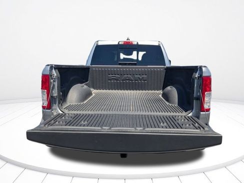 Used 2022 RAM 1500 Big Horn AWD/4WD image 12