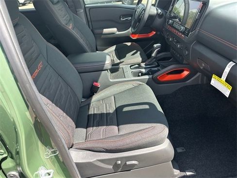 New 2025 Nissan Frontier PRO-4X w/ Pro Convenience Package image 13