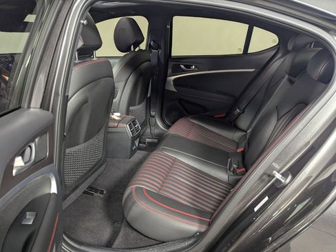 Used 2024 Genesis G70 2.5T w/ Sport Prestige Package image 25