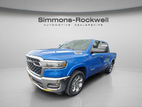 Used 2025 RAM 1500 Big Horn AWD/4WD image 1