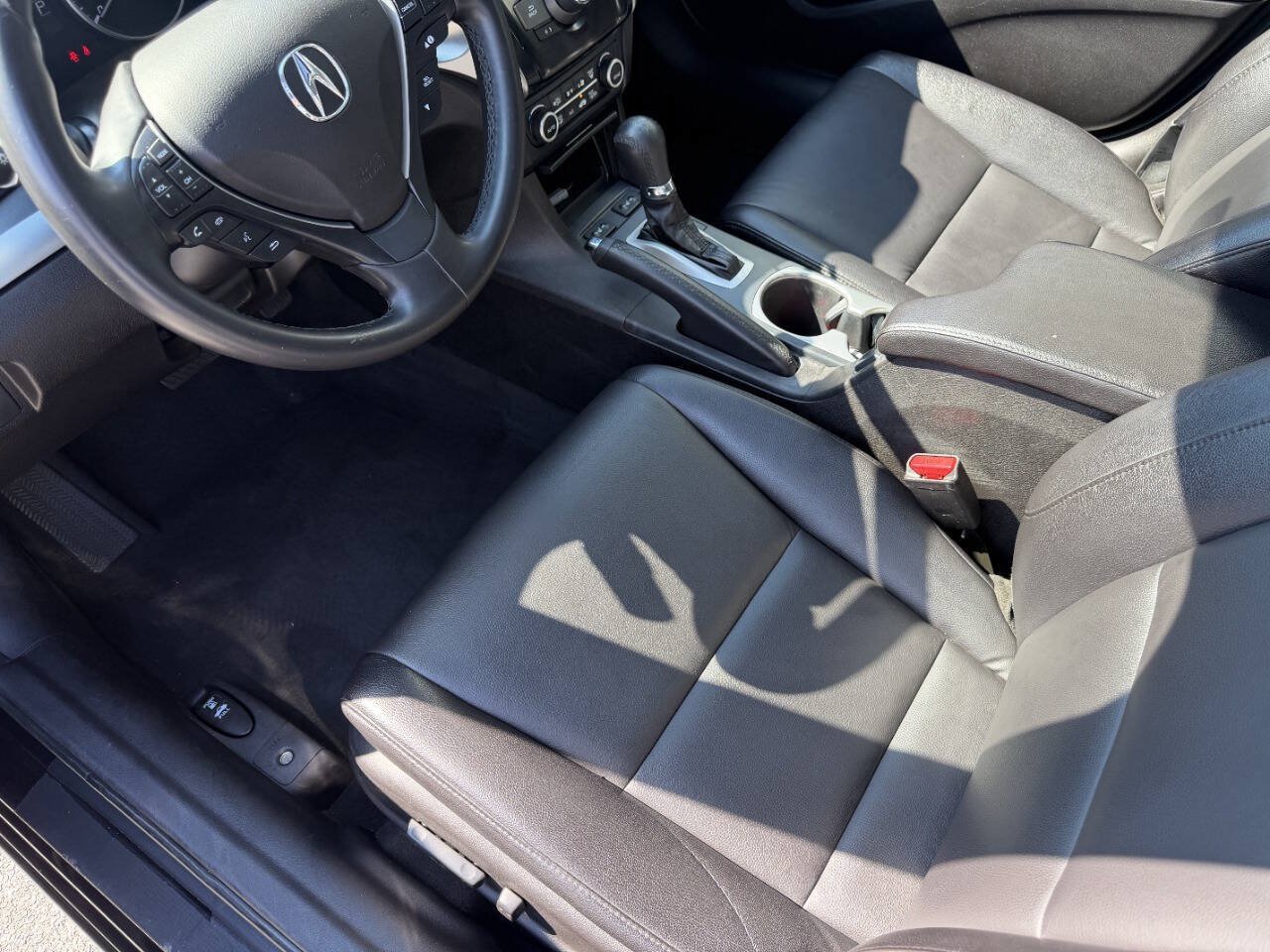 Used 2018 Acura ILX w/ Special Edition Package FWD image 15