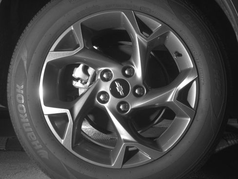 Used 2025 Chevrolet Trax LT FWD image 15