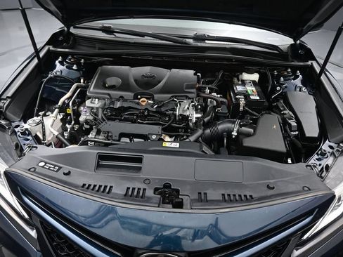 Used 2020 Toyota Camry SE w/ Convenience Package FWD image 45