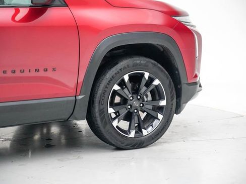 Used 2025 Chevrolet Equinox RS w/ Convenience Package III image 8