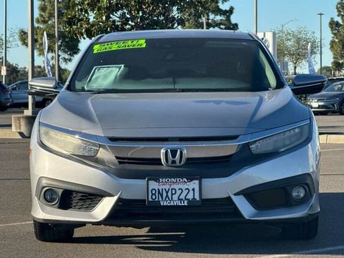 Used 2016 Honda Civic Touring image 9
