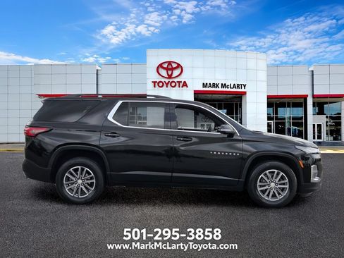 Used 2022 Chevrolet Traverse LT AWD/4WD image 6