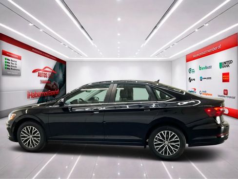 Used 2021 Volkswagen Jetta SE w/ SE Cold Weather Package FWD image 5