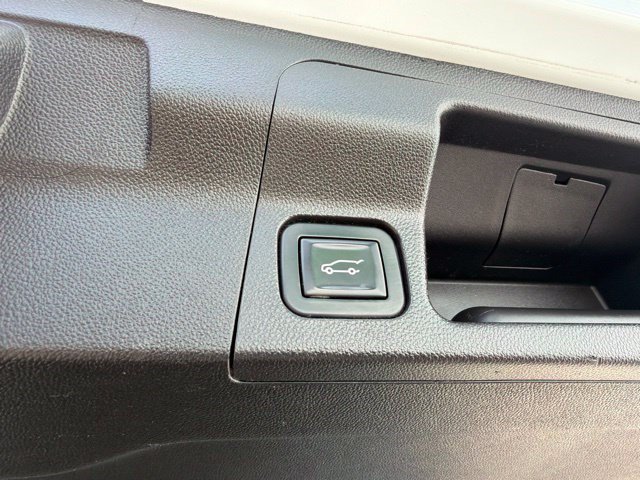 Used 2018 GMC Acadia SLT AWD/4WD image 19