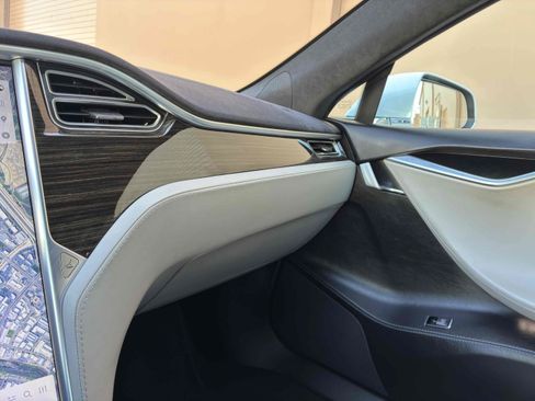 Used 2016 Tesla Model S 90D AWD/4WD image 29