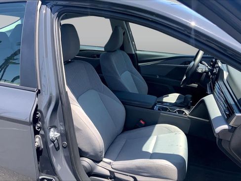 Certified 2025 Toyota Camry LE FWD image 8