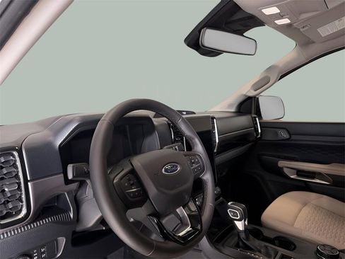 Certified 2024 Ford Ranger XLT w/ FX4 Off-Road Package image 12