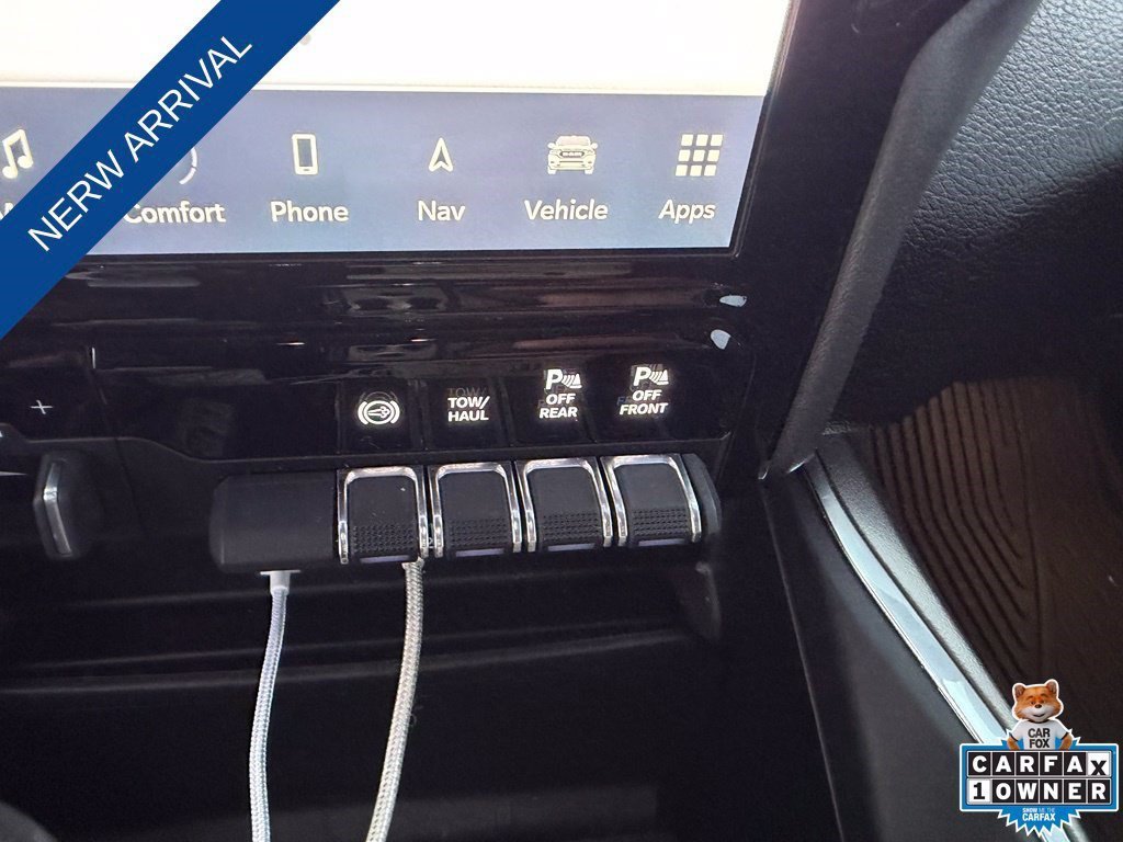 Used 2024 RAM 2500 Laramie w/ Night Edition AWD/4WD image 13