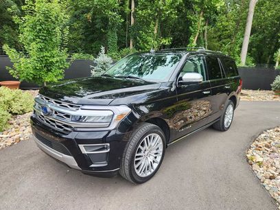 Used 2024 Ford Expedition Platinum