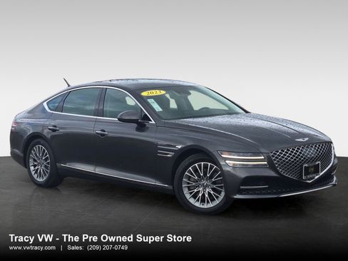Used 2023 Genesis G80 2.5T image 1