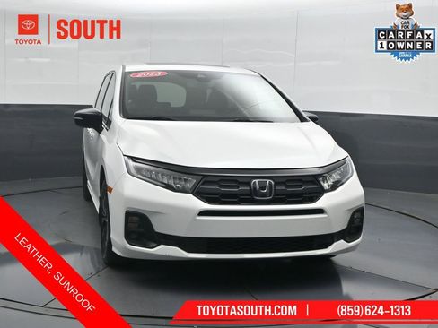 Used 2025 Honda Odyssey Sport-L image 5