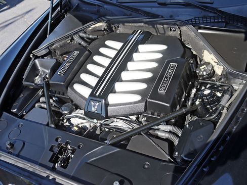 Used 2015 Rolls-Royce Ghost RWD image 49