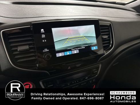 Used 2022 Honda Pilot TrailSport image 8