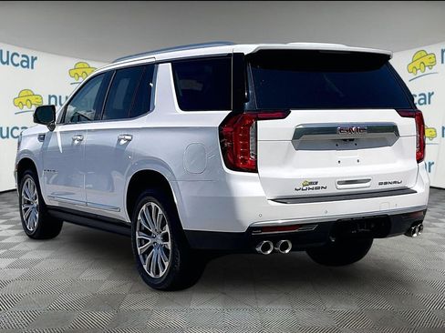 Used 2022 GMC Yukon Denali w/ Denali Premium Package AWD/4WD image 4