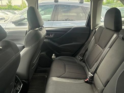 Used 2024 Subaru Forester Premium AWD/4WD image 5