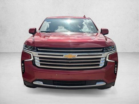 Used 2023 Chevrolet Tahoe High Country RWD image 2