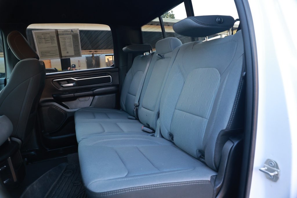 Used 2024 RAM 1500 Big Horn AWD/4WD image 36