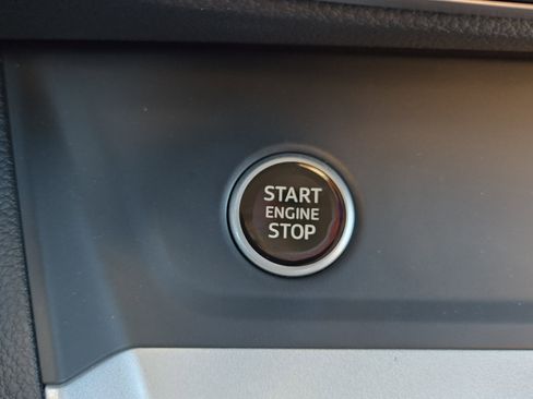 Used 2023 Audi Q3 2.0T Premium Plus w/ Premium Plus Package image 28