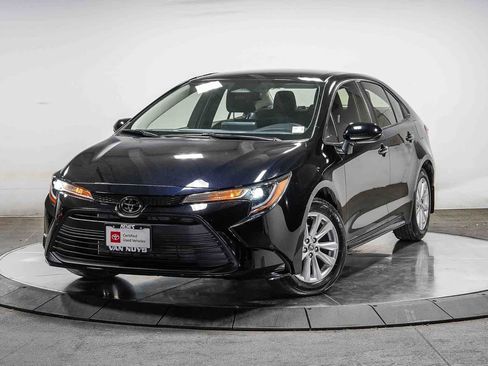 Certified 2026 Toyota Corolla LE w/ LE Premium Package FWD image 1