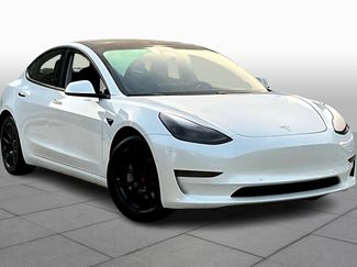 Used 2021 Tesla Model 3 Standard Range Plus video 2