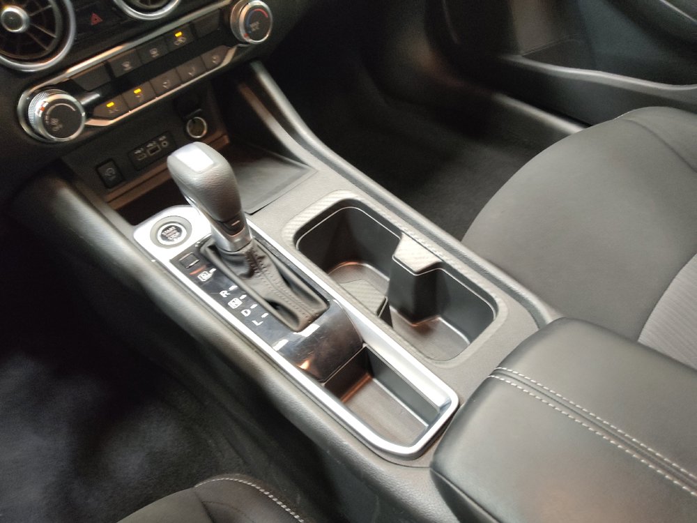 Used 2025 Nissan Sentra SV FWD image 26