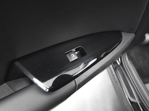 Used 2023 Kia Sportage EX image 10