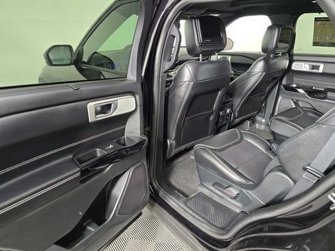 Used 2021 Ford Explorer ST w/ Equipment Group 401A AWD/4WD image 17