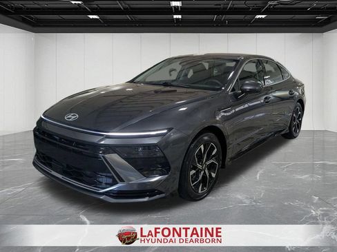 Certified 2025 Hyundai Sonata SEL image 1