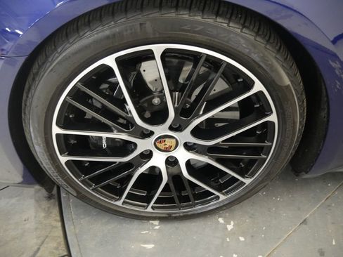 Certified 2022 Porsche Panamera Turbo S image 12