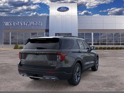 New 2026 Ford Explorer Active w/ Active Comfort Package AWD/4WD image 8