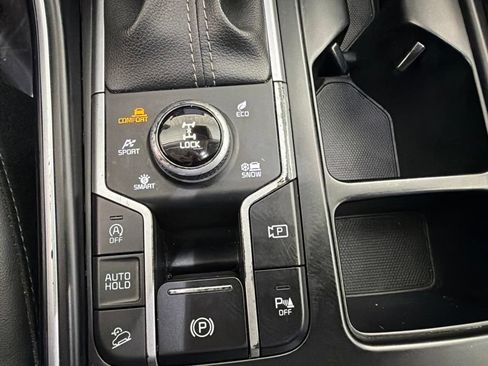 Used 2023 Kia Sorento X-Line EX AWD/4WD image 17