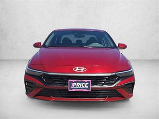 Used 2024 Hyundai Elantra SEL FWD video 2