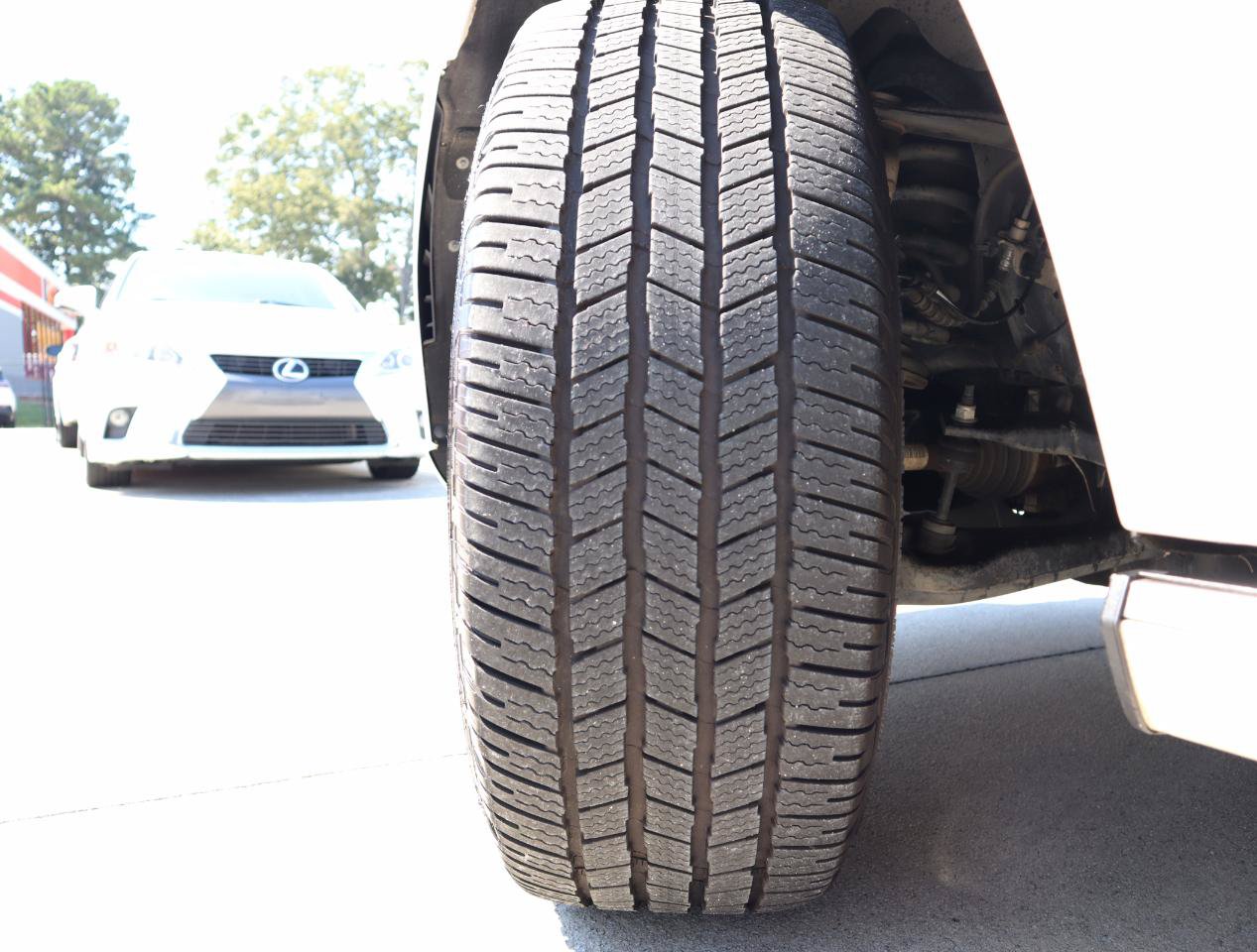 Used 2018 Ford Expedition Limited w/ Equipment Group 301A RWD image 59