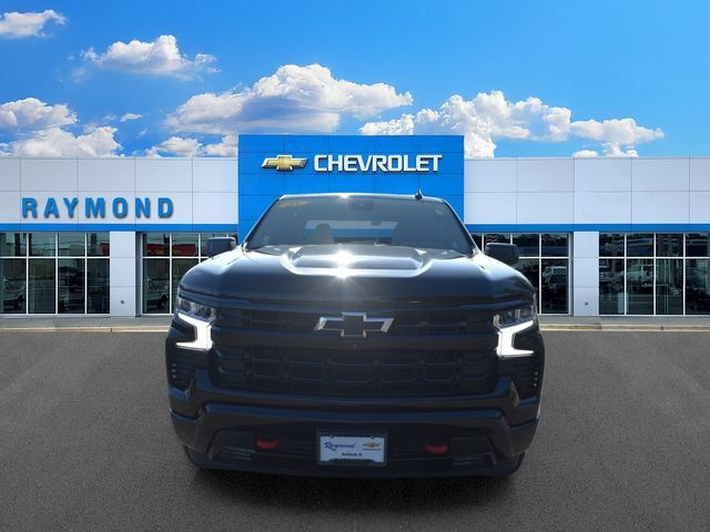 Certified 2025 Chevrolet Silverado 1500 RST AWD/4WD image 9