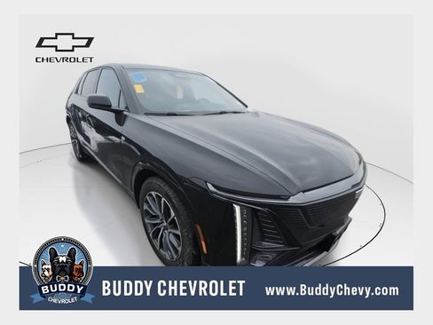 Used 2024 Cadillac Lyriq Luxury image 1