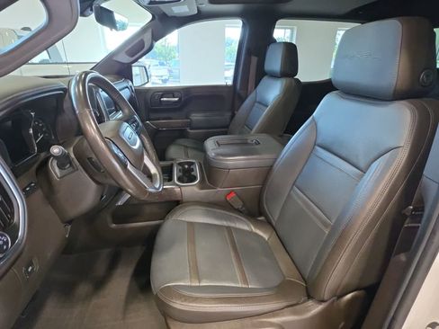 Used 2019 GMC Sierra 1500 Denali w/ Denali Ultimate Package AWD/4WD image 19