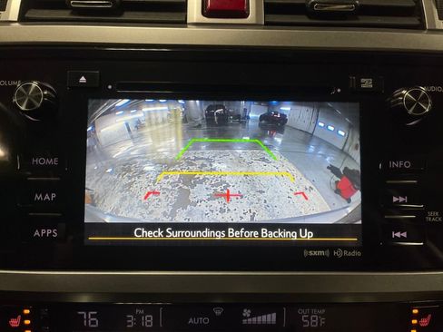 Used 2016 Subaru Outback 2.5i Limited image 29