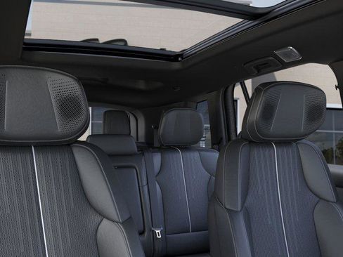 New 2026 Cadillac Vistiq Luxury image 25