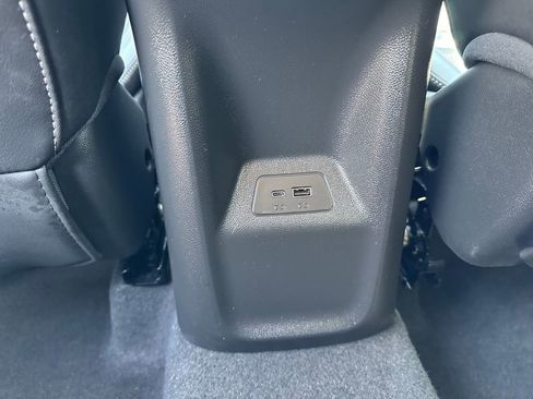 Used 2025 Buick Envision Preferred AWD/4WD image 15