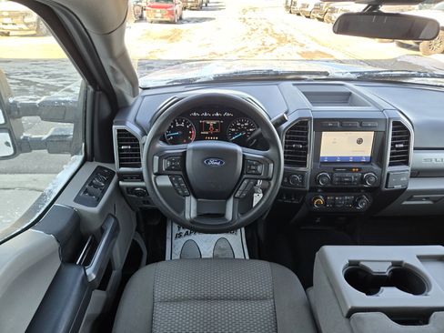 Used 2020 Ford F350 XLT w/ XLT Value Package image 2