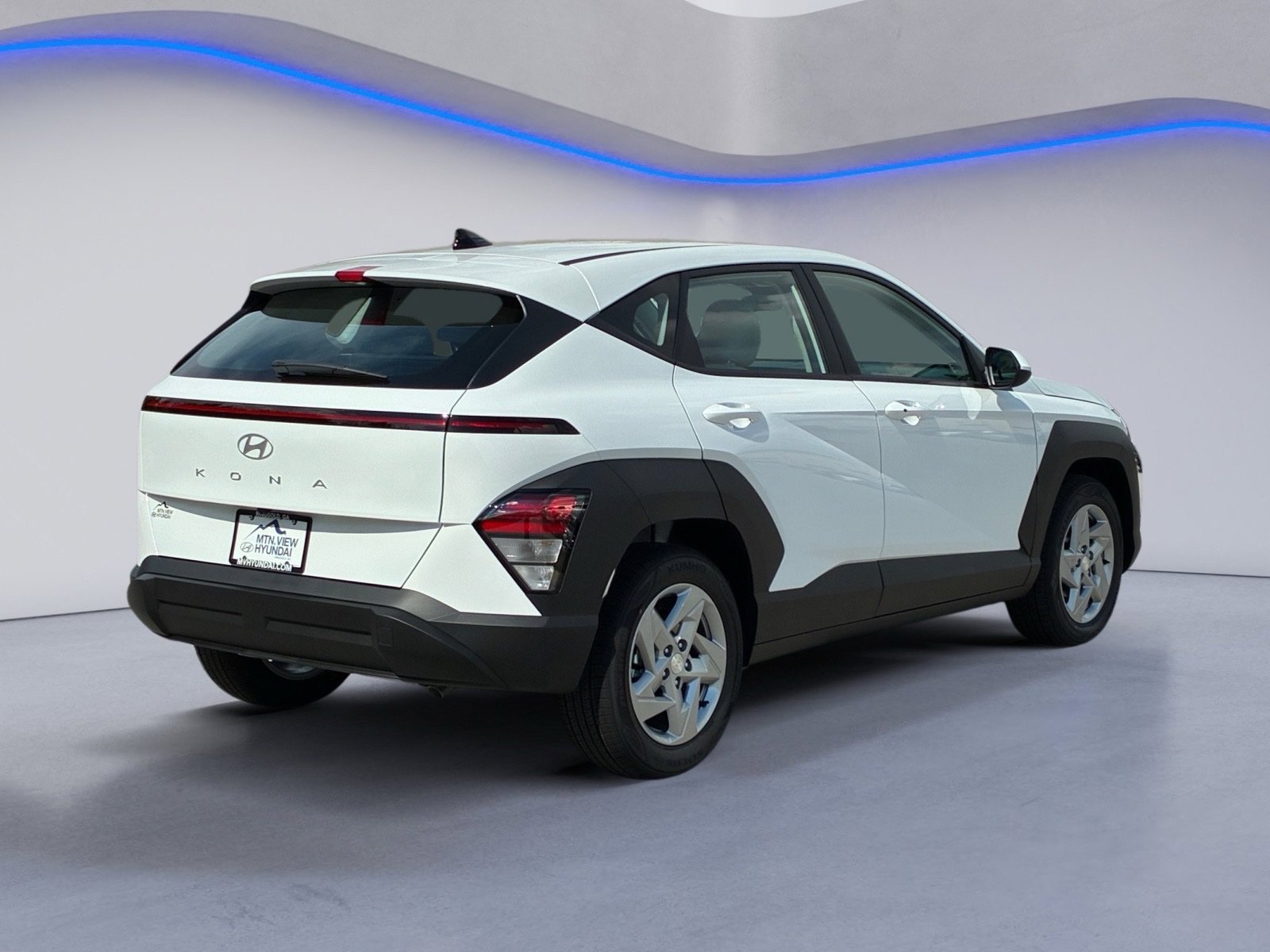New 2027 Hyundai Kona SE FWD image 6