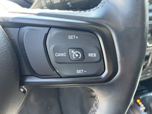 Used 2021 Jeep Wrangler Unlimited Sport AWD/4WD image 24